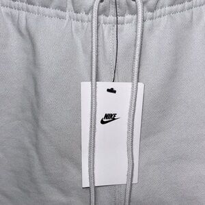 Nike Mens Light Gray Athletic Gym Shorts